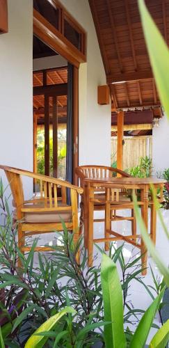 green coconut cottage
