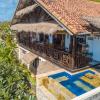 villa manouch lembongan
