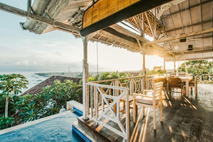 villa manouch lembongan