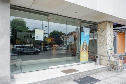 sans hotel ekkon yogyakarta by reddoorz