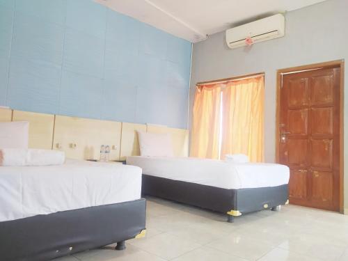 koolkost near jalan adi sucipto solo