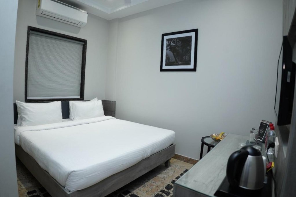 Express11 Hotel,India>>Itarsi,3 star