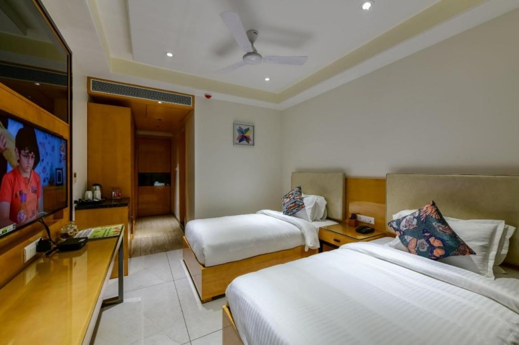 Express11 Hotel,India>>Itarsi,3 star