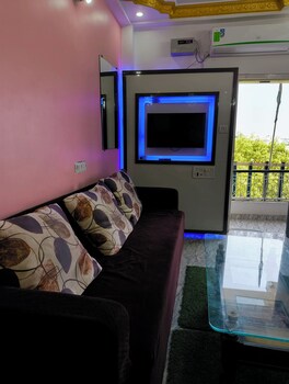 Hotel Dream,,2 star