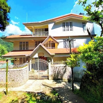 ronglyang homestay