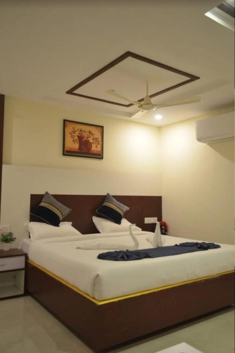 hotel narmada grand