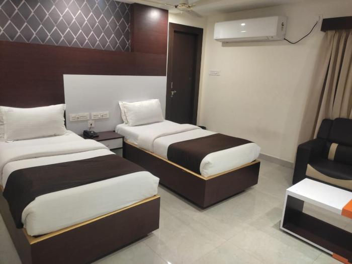 hotel narmada grand