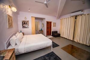 singing tree by nirvana hotels