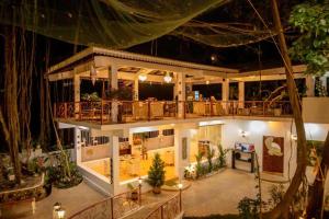 singing tree by nirvana hotels