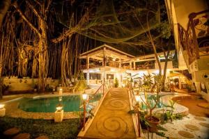 singing tree by nirvana hotels