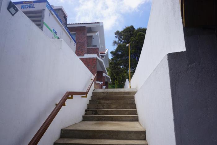 cottages by the creek