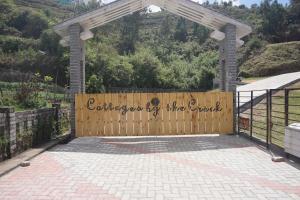 cottages by the creek