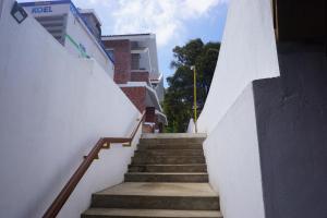 cottages by the creek