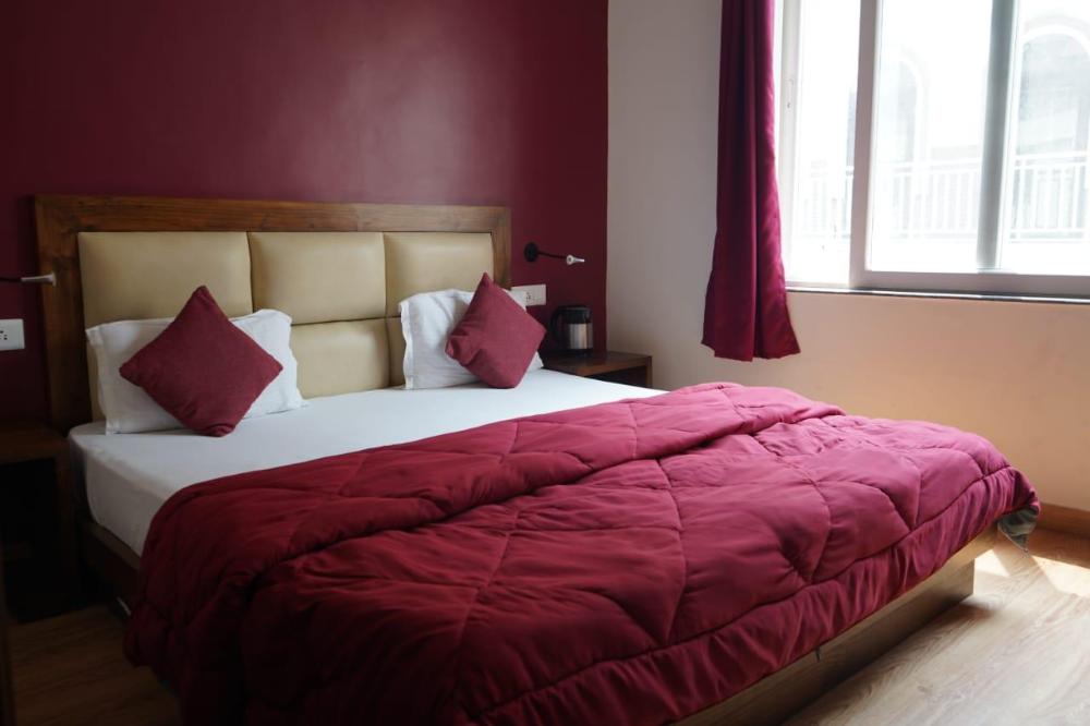 joeys hostel rishikesh