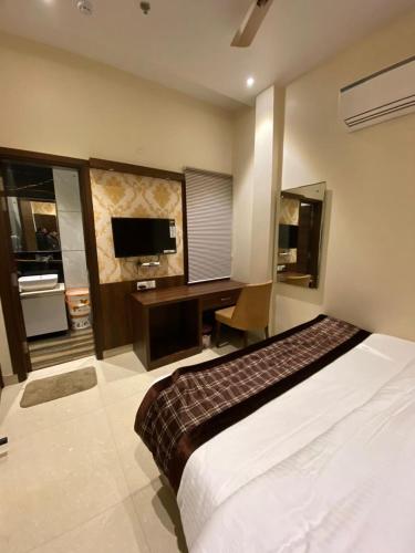 hotel blossom inn