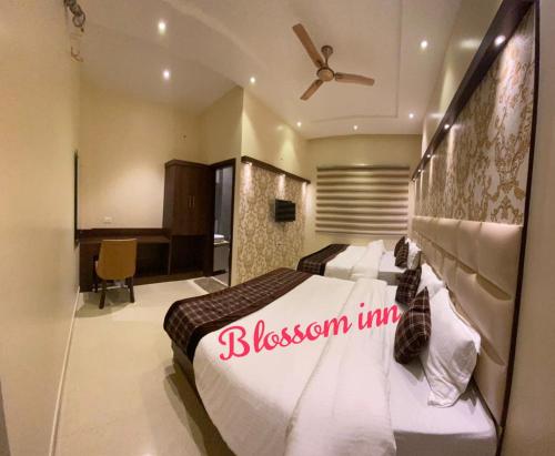 hotel blossom inn