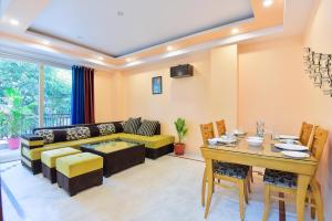 Bedchambers Serviced Apartments, Sector 38