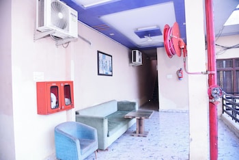 Hotel Shree Mahalaxmi,Rajapur,2 star