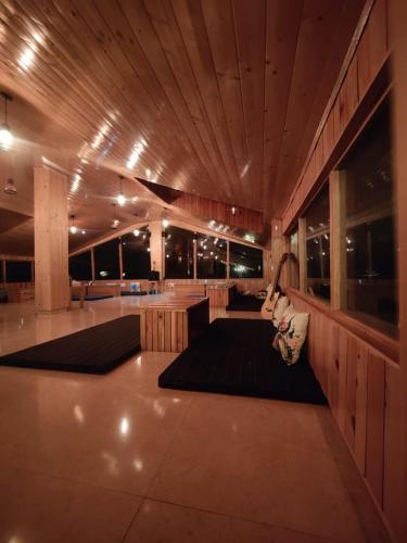 the forest pinnacle and cafe sojha