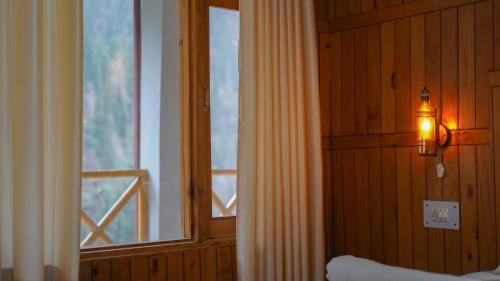 the forest pinnacle and cafe sojha