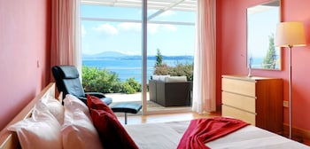 corfu luxury villas