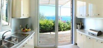 corfu luxury villas