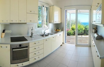corfu luxury villas