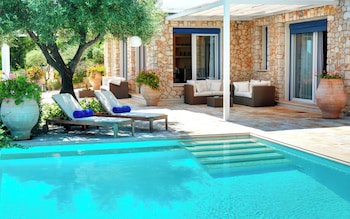 corfu luxury villas