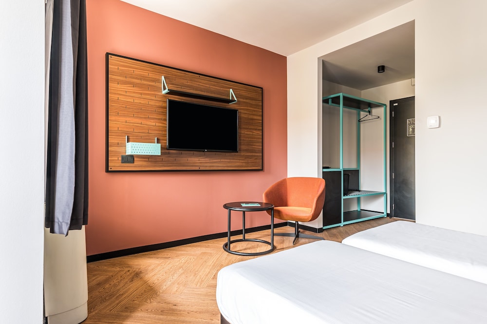 cx turin regina studentandexplorer place