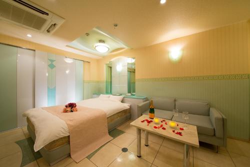 hotel the i adult only