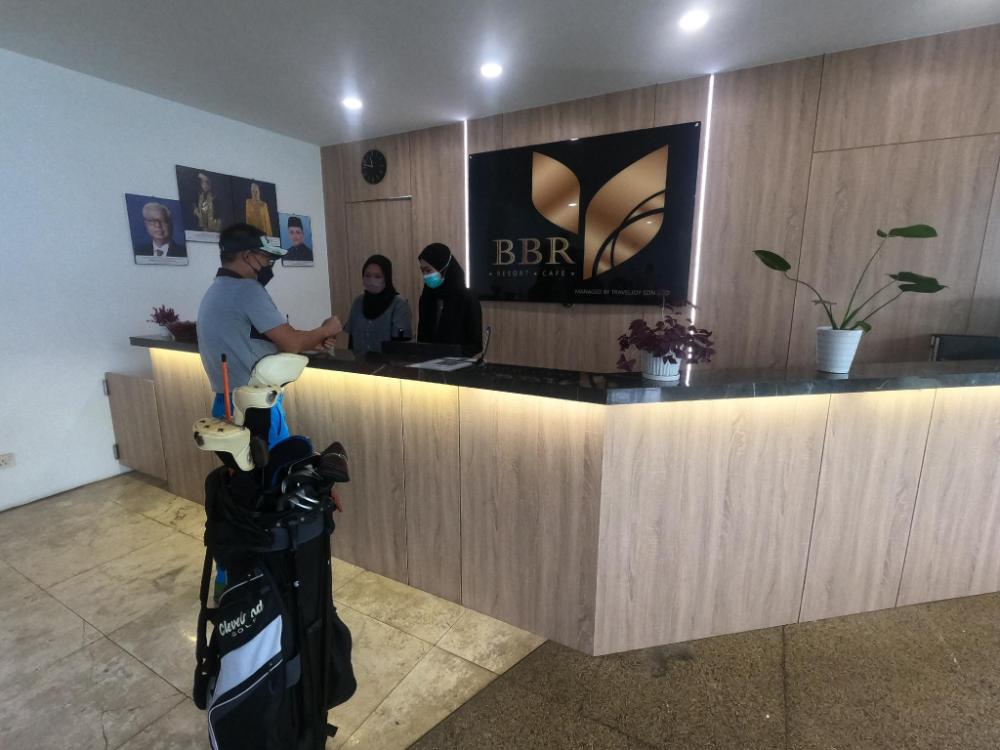 bukit beruntung resort