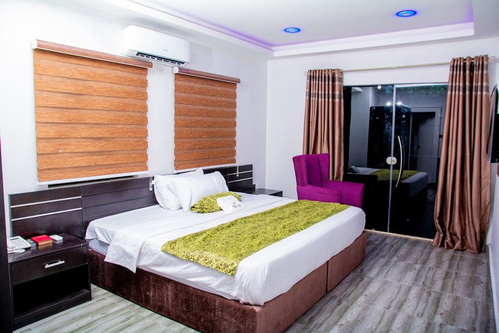 whitevill hospitality and homes