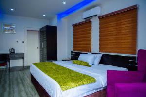 whitevill hospitality and homes