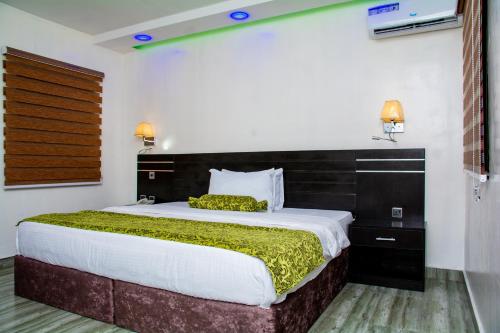 whitevill hospitality and homes