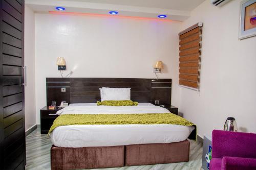 whitevill hospitality and homes