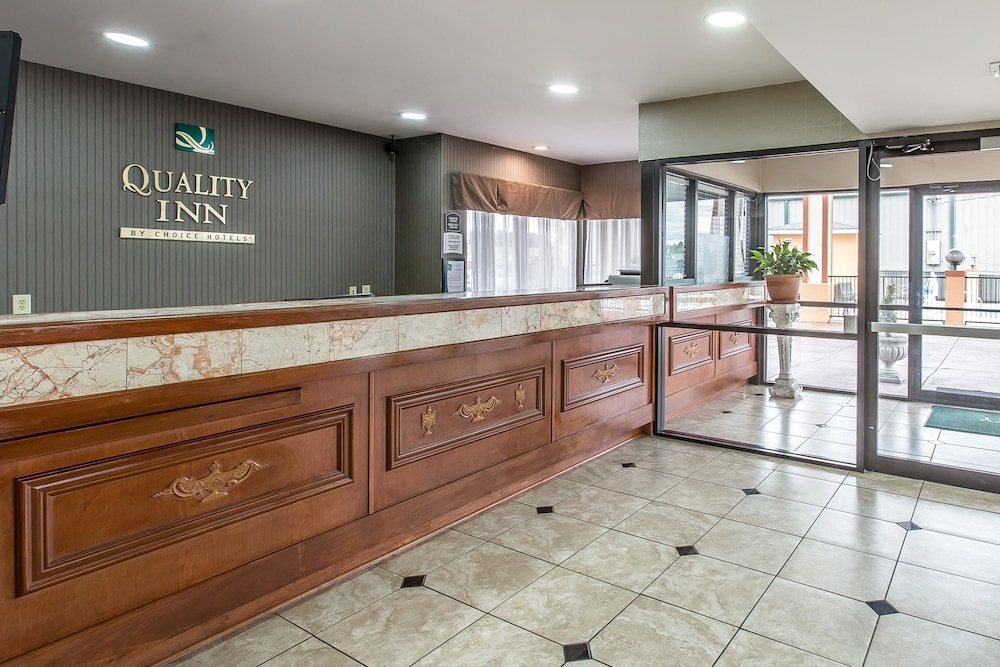 quality inn and suites montgomery east carmichael rd