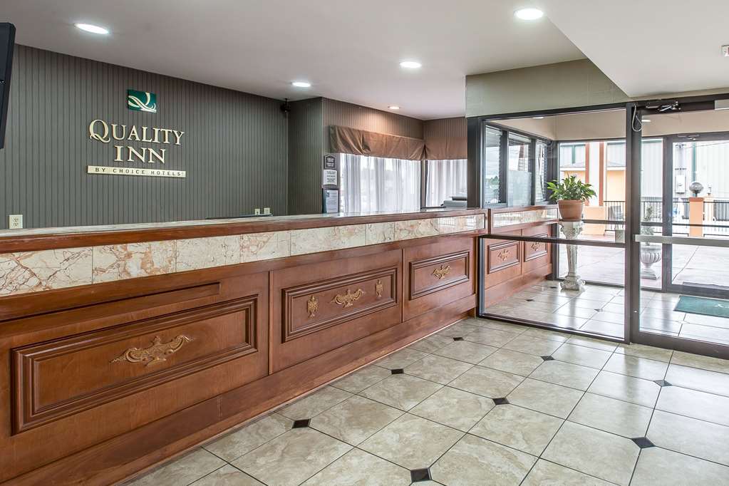 quality inn and suites montgomery east carmichael rd