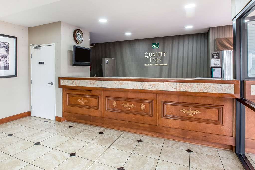 quality inn and suites montgomery east carmichael rd