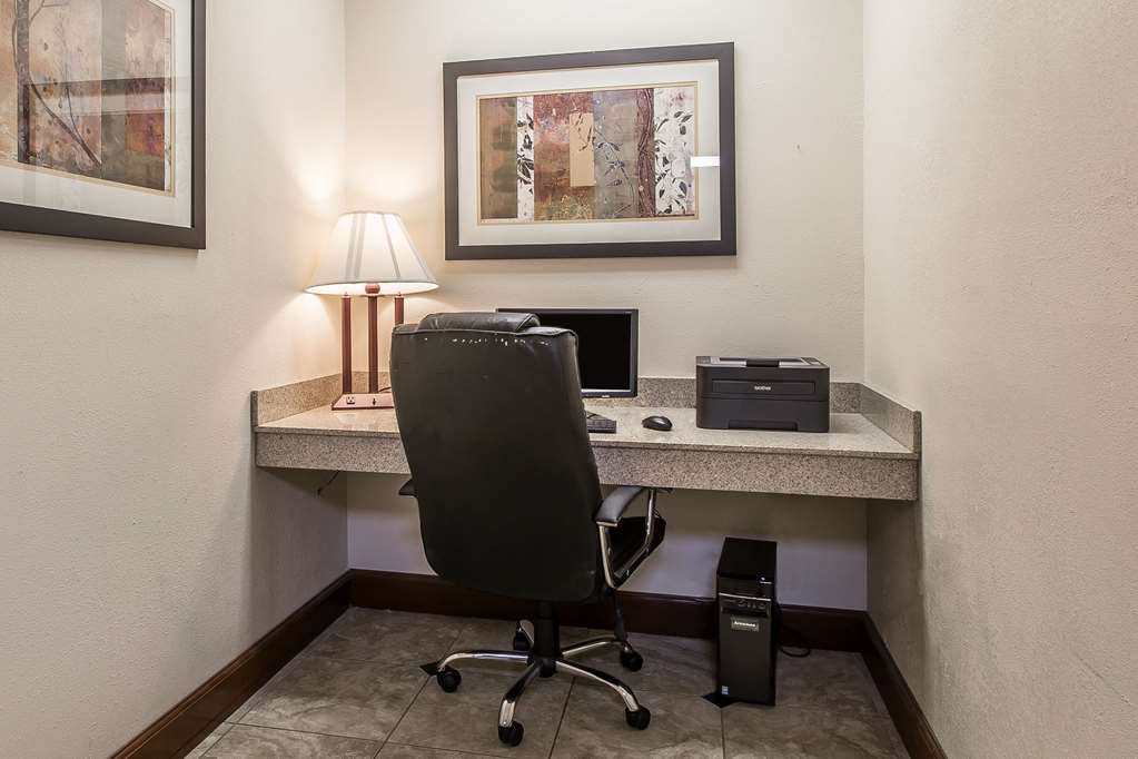 quality inn and suites montgomery east carmichael rd