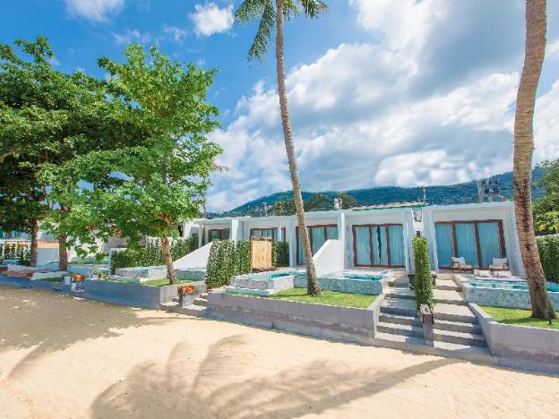 white whale beachfront pool villa