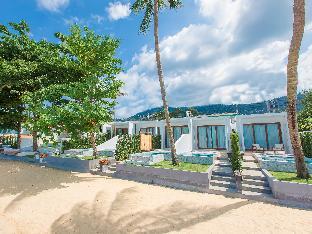 white whale beachfront pool villa