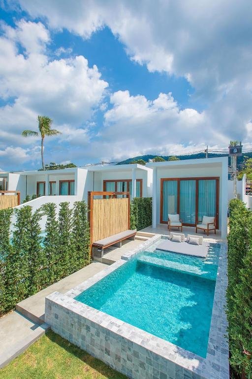 white whale beachfront pool villa