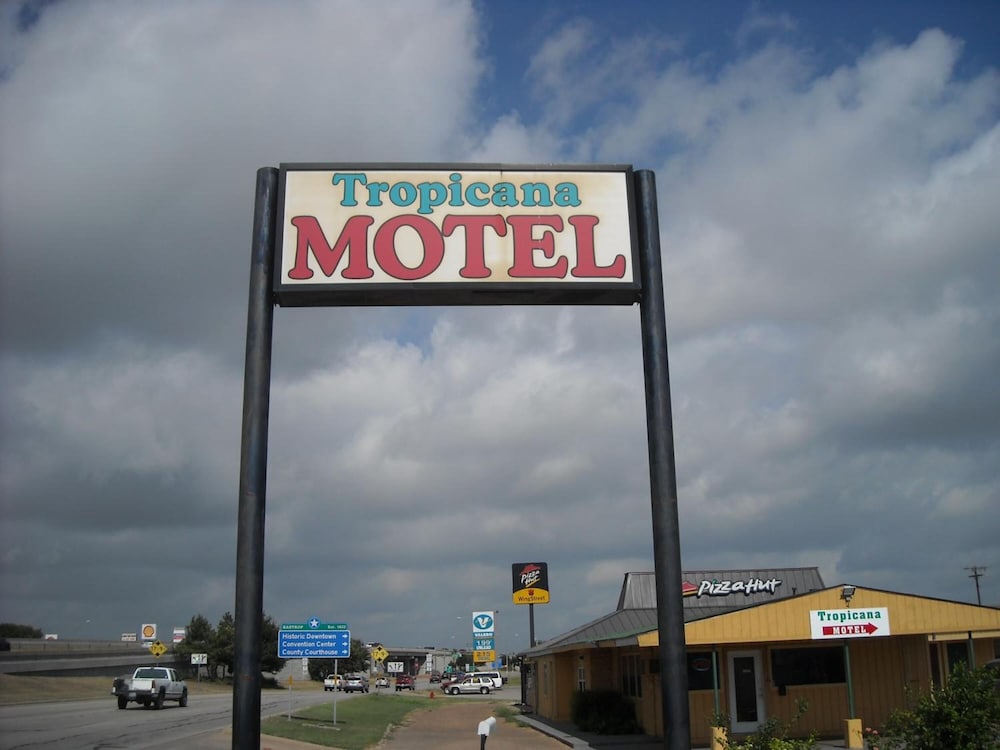 tropicana motel