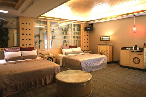 in stone motel