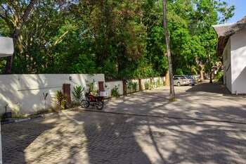 Sheratton Beach Villagio Hotel,Mombasa>>Bamburi,3.5 star