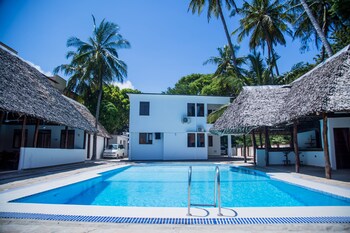 Sheratton Beach Villagio Hotel,Mombasa>>Bamburi,3.5 star
