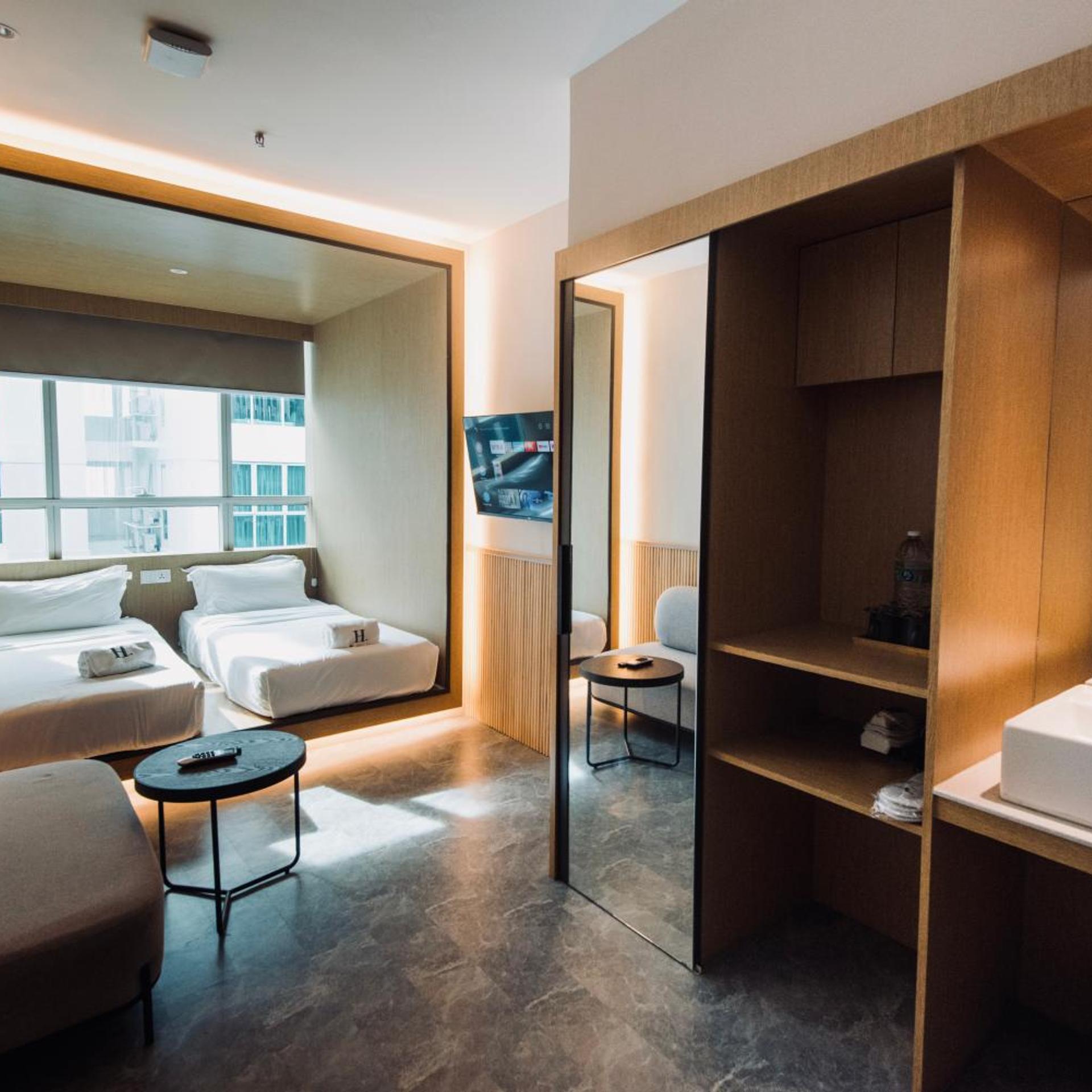 harper boutique hotel at sutera avenue