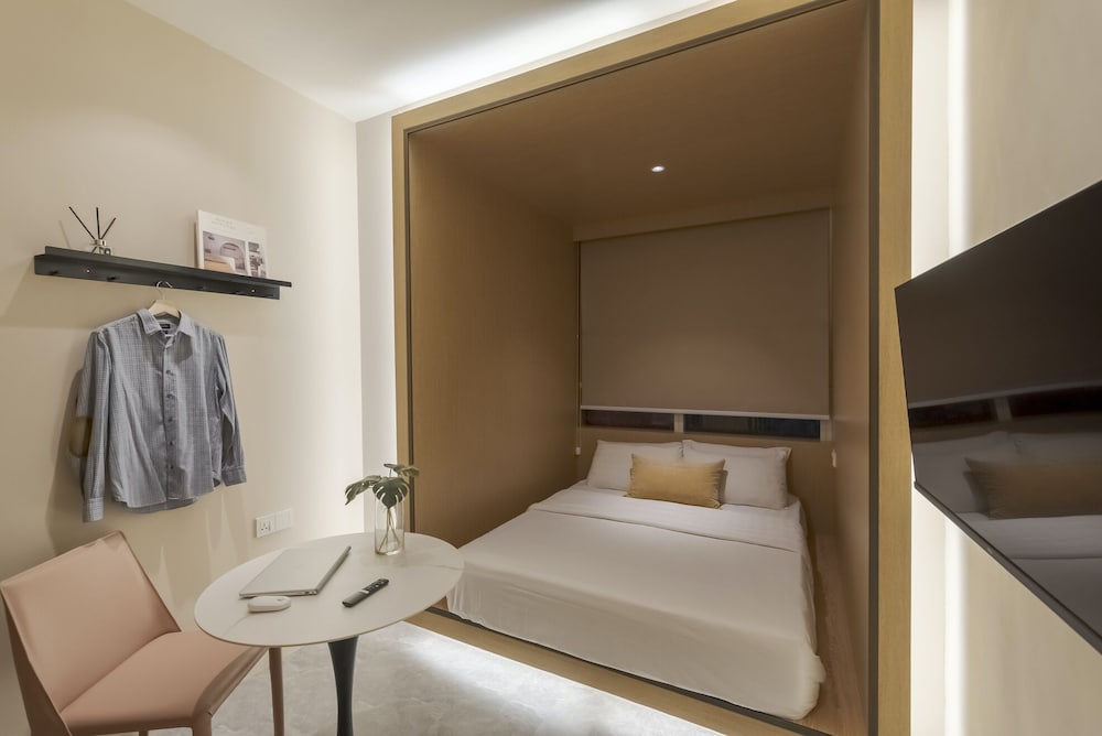 harper boutique hotel at sutera avenue