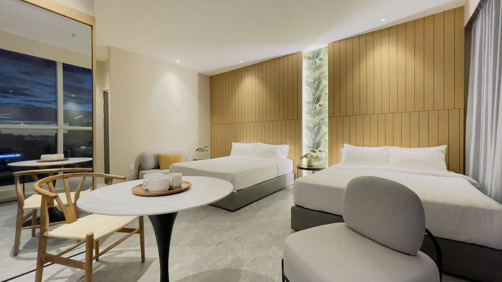 harper boutique hotel at sutera avenue