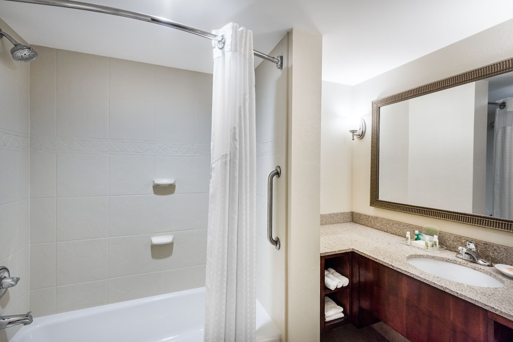 holiday inn johnstown gloversville by ihg